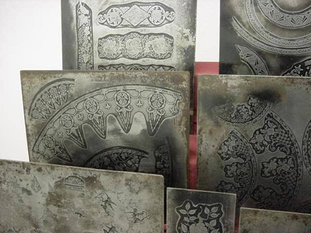 Etching plates